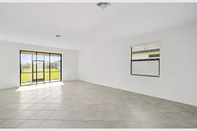 15059 Palamos Cir, Fort Myers, FL 33905 - Photo 4