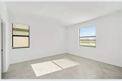 15059 Palamos Cir, Fort Myers, FL 33905 - Photo 8