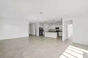 15059 Palamos Cir, Fort Myers, FL 33905 - Photo 6