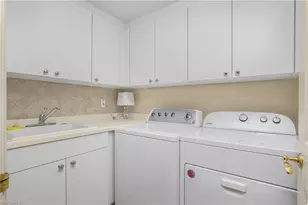 7225 Pelican Bay Blvd, Naples, FL 34108 - Photo 24