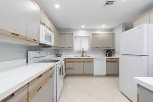 88 Cypress View Dr, Naples, FL 34113 - Photo 6