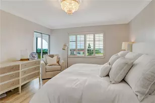 21 High Point Cir E, Naples, FL 34103 - Photo 18