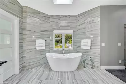 7060 Hendry Creek Dr, Fort Myers, FL 33908 - Photo 18