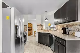 205 NW 14th St, Cape Coral, FL 33993 - Photo 8