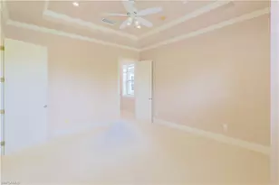 2915 Coco Lakes Dr, Naples, FL 34105 - Photo 26