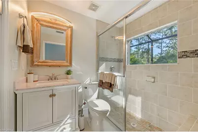 1020 Tivoli Ln, Naples, FL 34104 - Photo 18