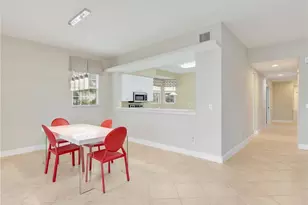 600 Vintage Reserve Ln, Naples, FL 34119 - Photo 16