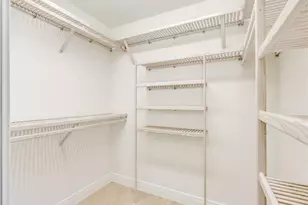 600 Vintage Reserve Ln, Naples, FL 34119 - Photo 32