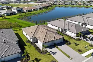 19573 Hinkley Dr, Estero, FL 33928 - Photo 40