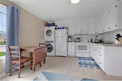 829 107th Ave N, Naples, FL 34108 - Photo 26