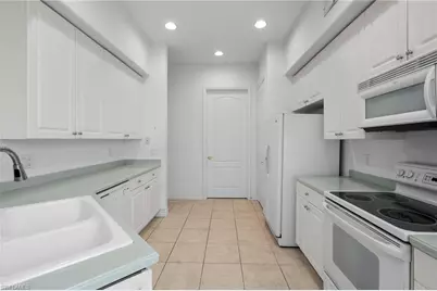 6010 Jonathans Bay Cir #102, Fort Myers, FL 33908 - Photo 12