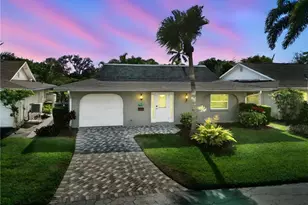 3 Crooked Ln, Naples, FL 34112 - Photo 2