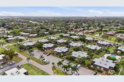 4029 Sandlewood Ln #2, Fort Myers, FL 33907 - Photo 38