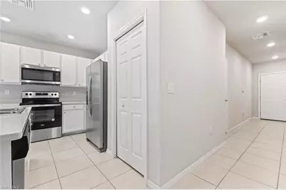 15245 Wildflower Cir, Naples, FL 34104 - Photo 6
