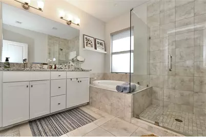 7352 Rockefeller Dr, Naples, FL 34119 - Photo 26