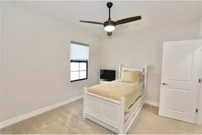 7352 Rockefeller Dr, Naples, FL 34119 - Photo 14