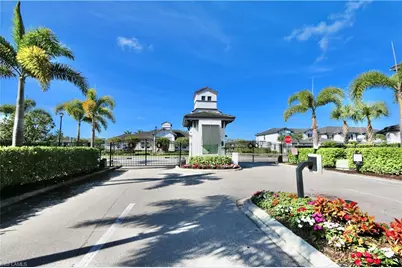 7352 Rockefeller Dr, Naples, FL 34119 - Photo 32