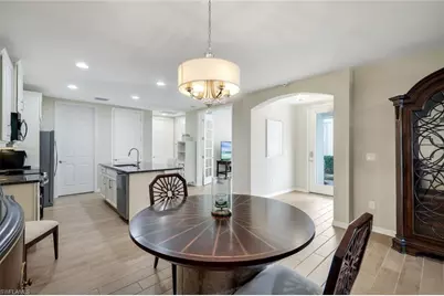 14883 Edgewater Cir, Naples, FL 34114 - Photo 10