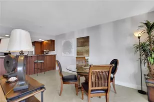 10420 Gulf Shore Dr, Naples, FL 34108 - Photo 16