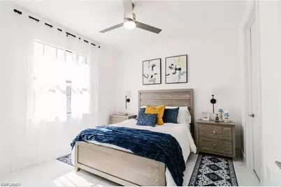 913/915 Homestead Rd S, Lehigh Acres, FL 33974 - Photo 2