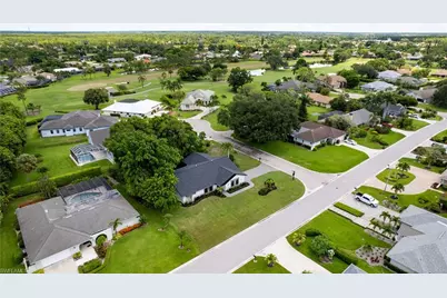 1911 Princess Ct, Naples, FL 34110 - Photo 46