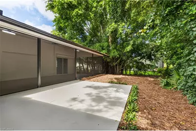 1911 Princess Ct, Naples, FL 34110 - Photo 36