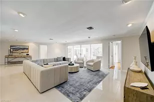 660 14th Ave S, Naples, FL 34102 - Photo 8