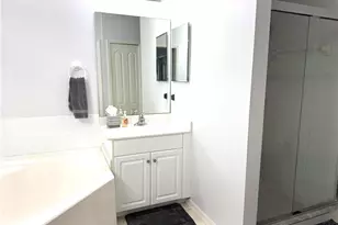 3445 Grand Cypress Dr, Naples, FL 34119 - Photo 10