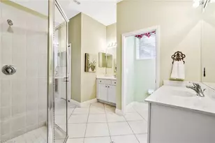 6679 Castlelawn Pl, Naples, FL 34113 - Photo 14