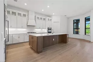 1961 Don Benito Wy, Naples, FL 34120 - Photo 4