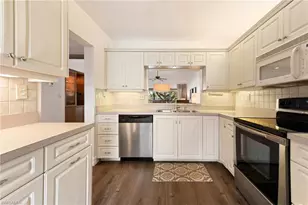 1806 Kings Lake Blvd, Naples, FL 34112 - Photo 2