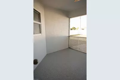 113 NE 11th Ter, Cape Coral, FL 33909 - Photo 8