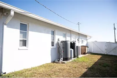 113 NE 11th Ter, Cape Coral, FL 33909 - Photo 2
