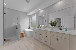 8541 Peppertree Way, Naples, FL 34114 - Photo 24