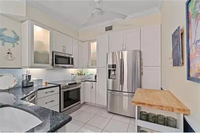 2110 Cay Lagoon Dr #113, Naples, FL 34109 - Photo 14