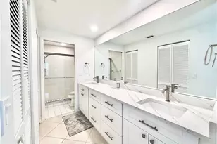 864 Tanbark Dr, Naples, FL 34108 - Photo 12