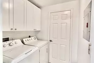 864 Tanbark Dr, Naples, FL 34108 - Photo 18