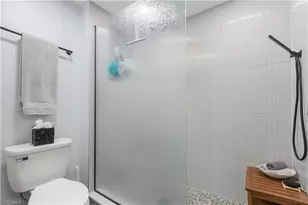 16490 Timberlakes Dr, Fort Myers, FL 33908 - Photo 32