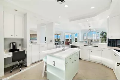 4811 Island Pond Ct #302, Bonita Springs, FL 34134 - Photo 4