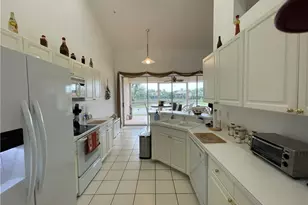 25232 Pelican Creek Cir, Bonita Springs, FL 34134 - Photo 6