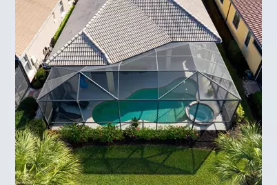 10304 Porto Romano Dr, Miromar Lakes, FL 33913 - Photo 2