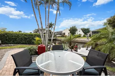 27042 Harbor Dr, Bonita Springs, FL 34135 - Photo 30