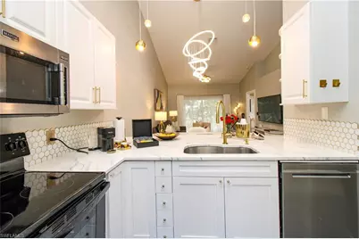 3540 Avion Woods Ct #402, Naples, FL 34104 - Photo 8
