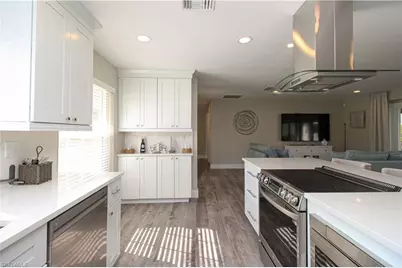 1353 Pelican Ave, Naples, FL 34102 - Photo 22