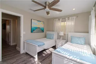 1353 Pelican Ave, Naples, FL 34102 - Photo 32