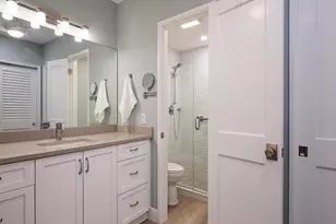 400 Park Shore Dr, Naples, FL 34103 - Photo 12