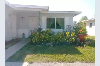 1073 San Remo Ave, Naples, FL 34104 - Photo 1