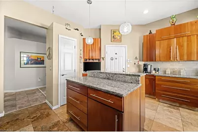 11962 Seabreeze Cove Ln, Fort Myers, FL 33908 - Photo 12