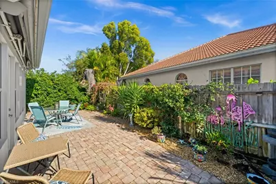 11962 Seabreeze Cove Ln, Fort Myers, FL 33908 - Photo 18