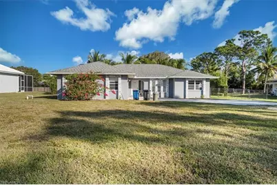 28405 Mango Dr, Bonita Springs, FL 34134 - Photo 2